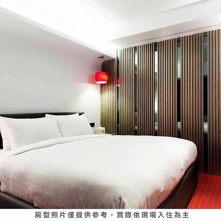 Royal Hotel Group- Central Park Branch Kaohsiung Esterno foto
