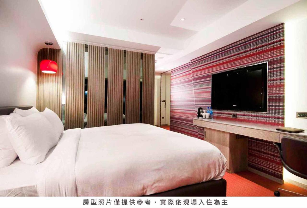 Royal Hotel Group- Central Park Branch Kaohsiung Esterno foto