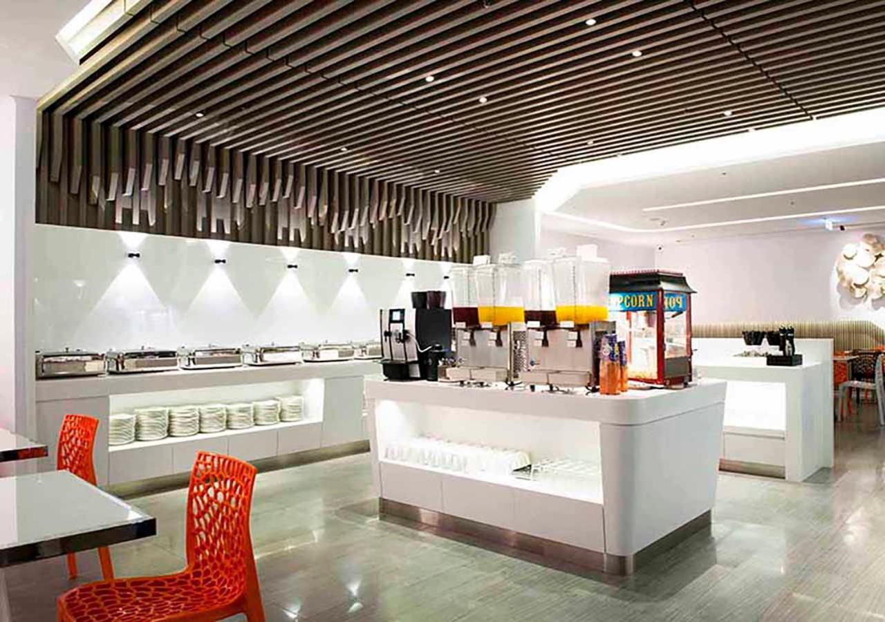 Royal Hotel Group- Central Park Branch Kaohsiung Esterno foto